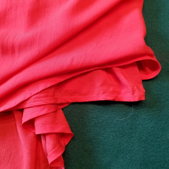 Splendid red kerchief bottom dress. NWOT - Picture 7 of 8